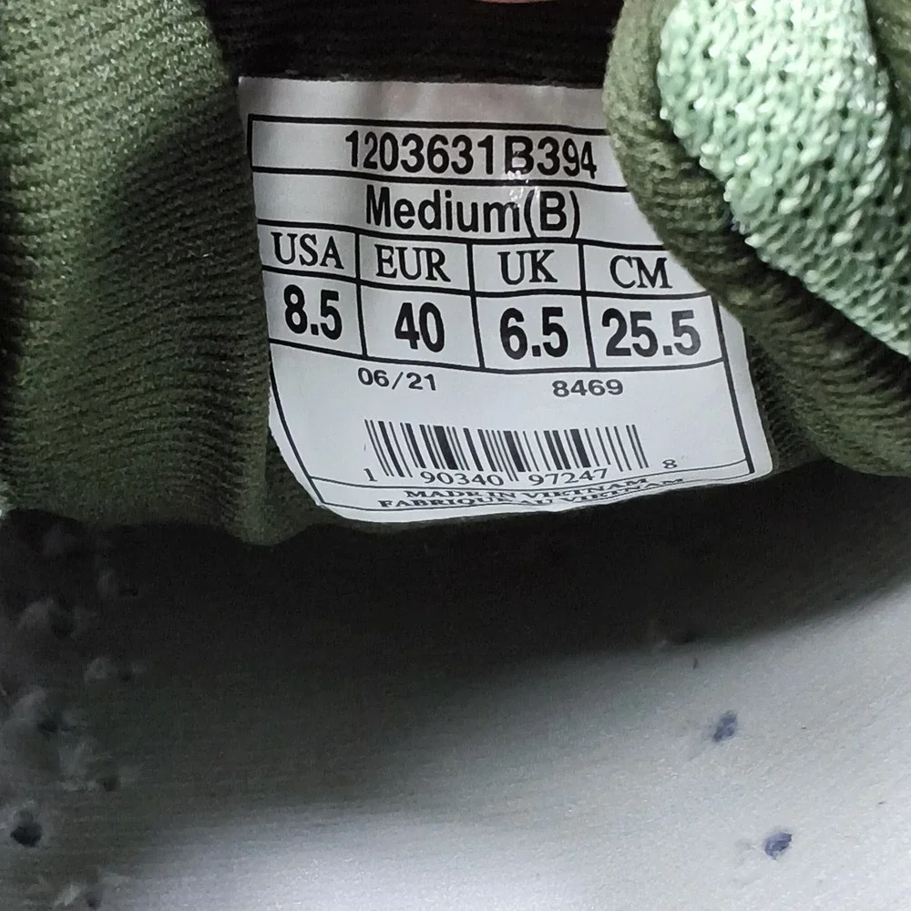 Brooks pre owned